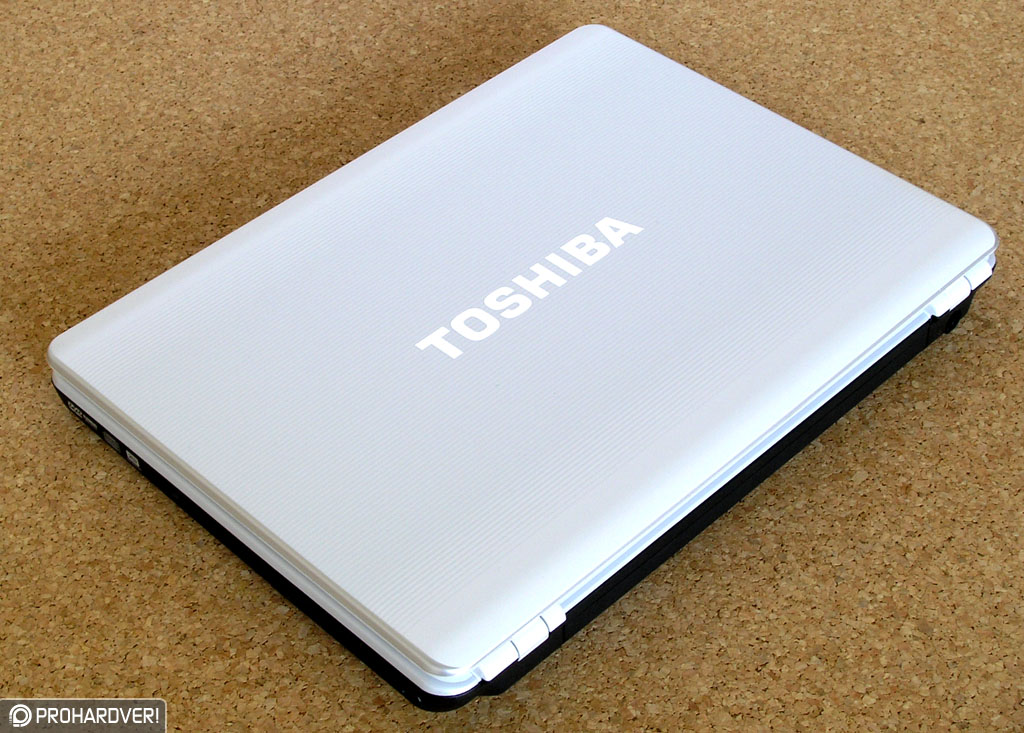 Toshiba laptop fehér